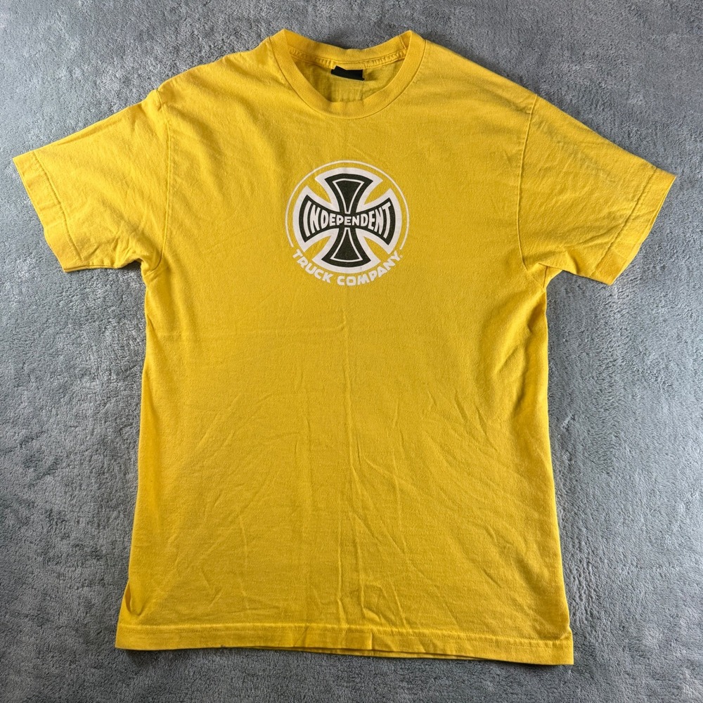 Independent Truck Company Skateboard T-Shirt Mens Medium Yellow Cross Logo